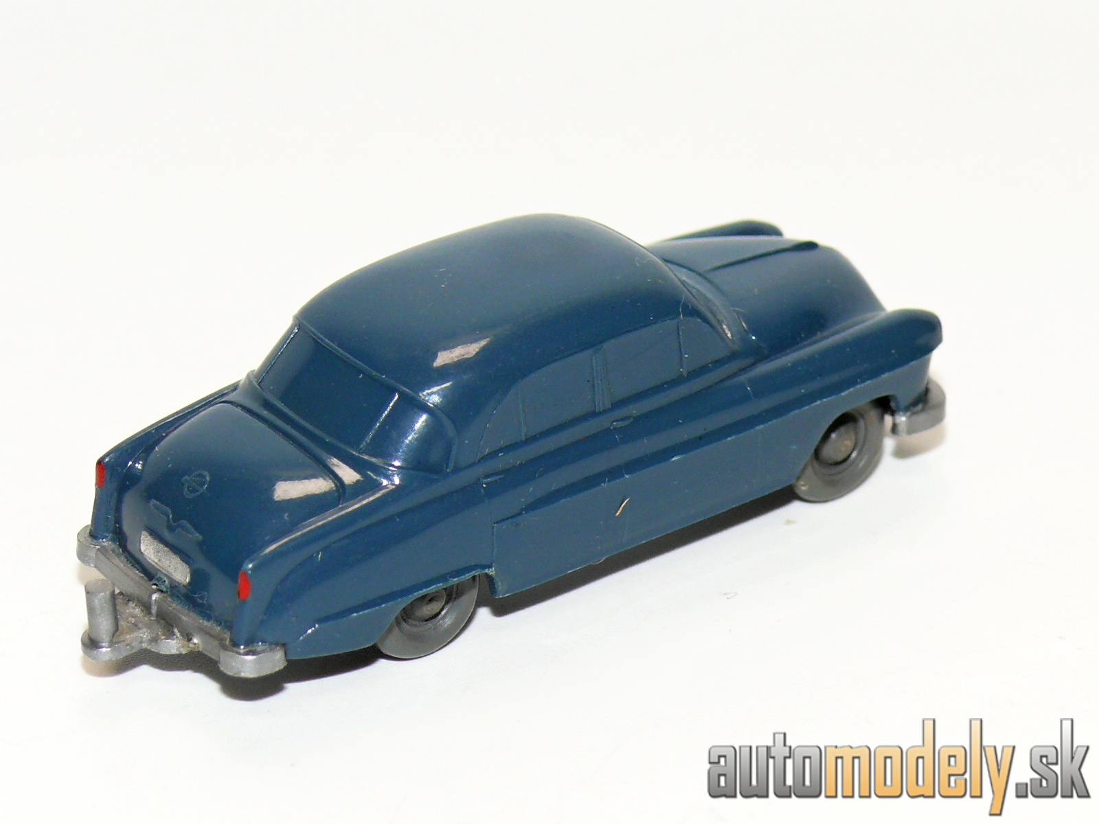 Wiking 110/1 - Opel Kapitän mit Haifischmaul - 1:87