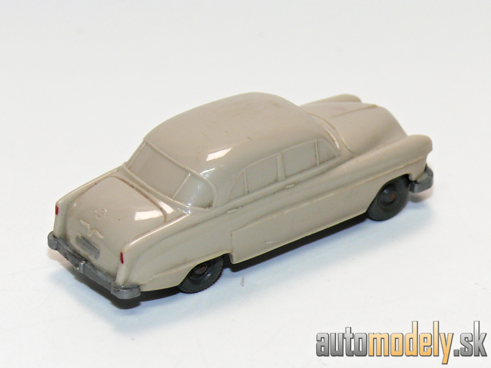 Wiking 110/1 - Opel Kapitän mit Haifischmaul - 1:87