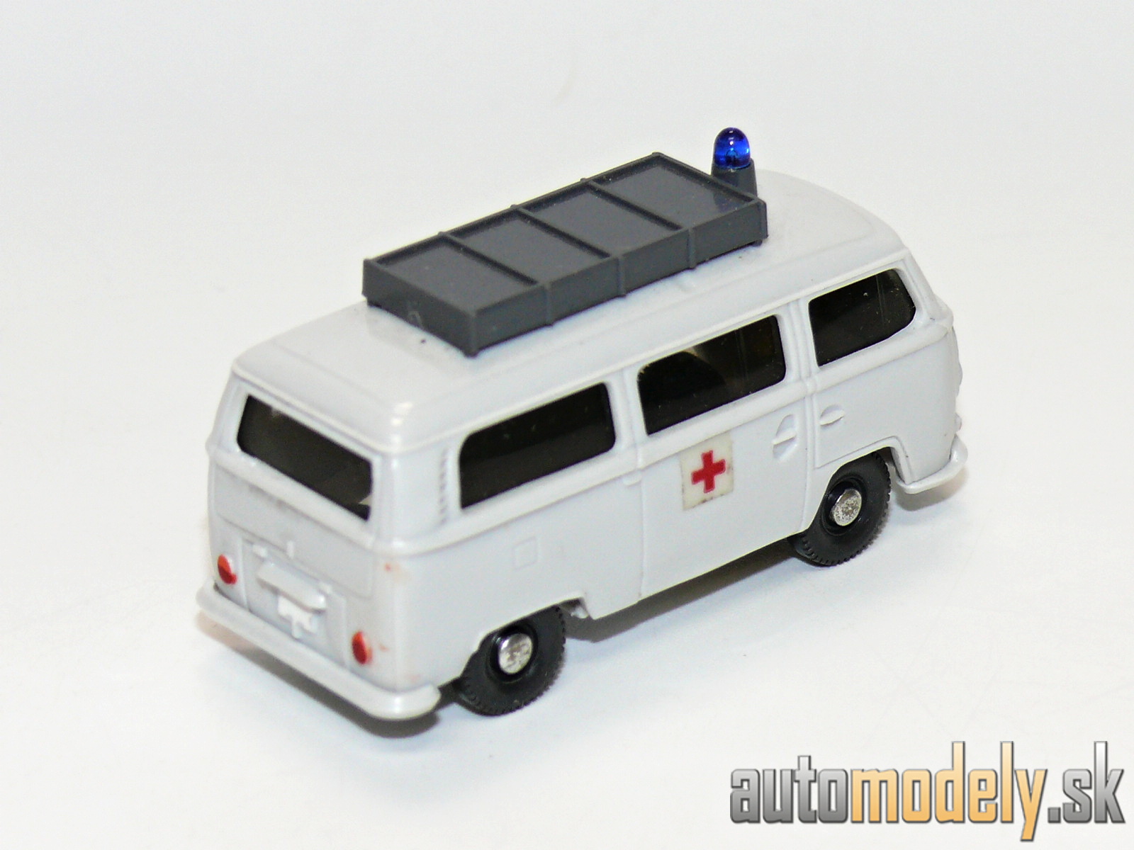 Wiking 320/1 - VW T2 Bus Krankenwagen - 1:87