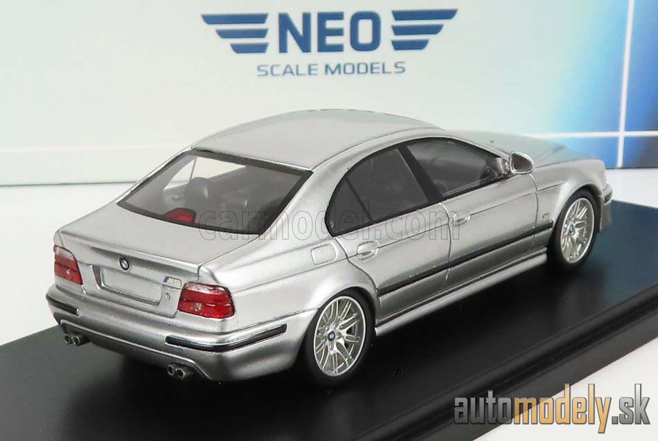 Neo - BMW M5 (E39) strieborné - 1:43