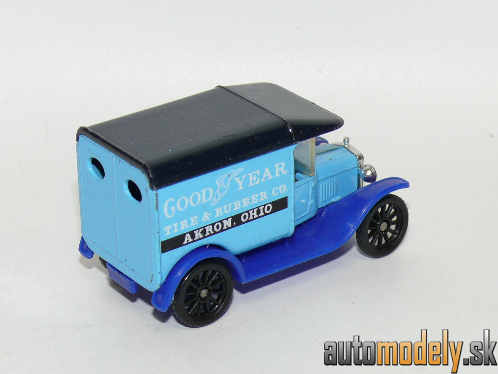 Matchbox - 1921 Model T Ford "Good Year" - 1:52
