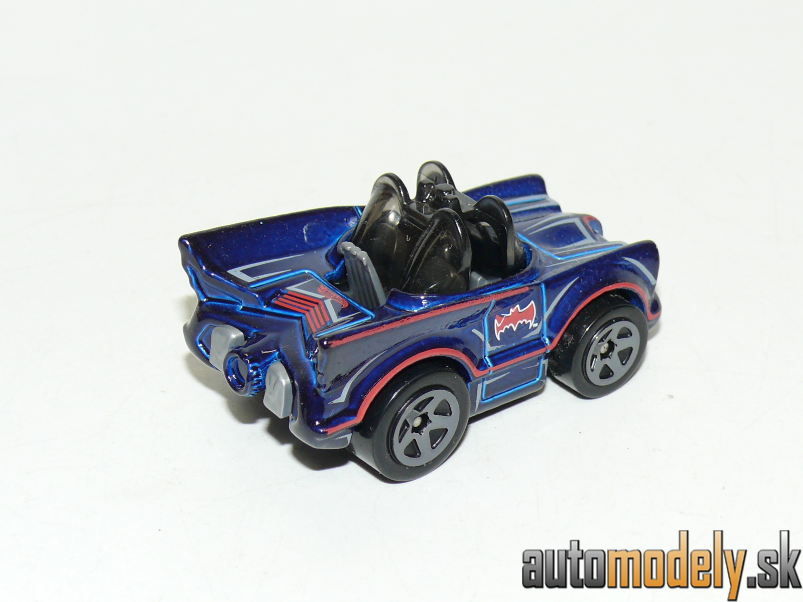 Hot Wheels HCT04 Classic TV Series Batmobile