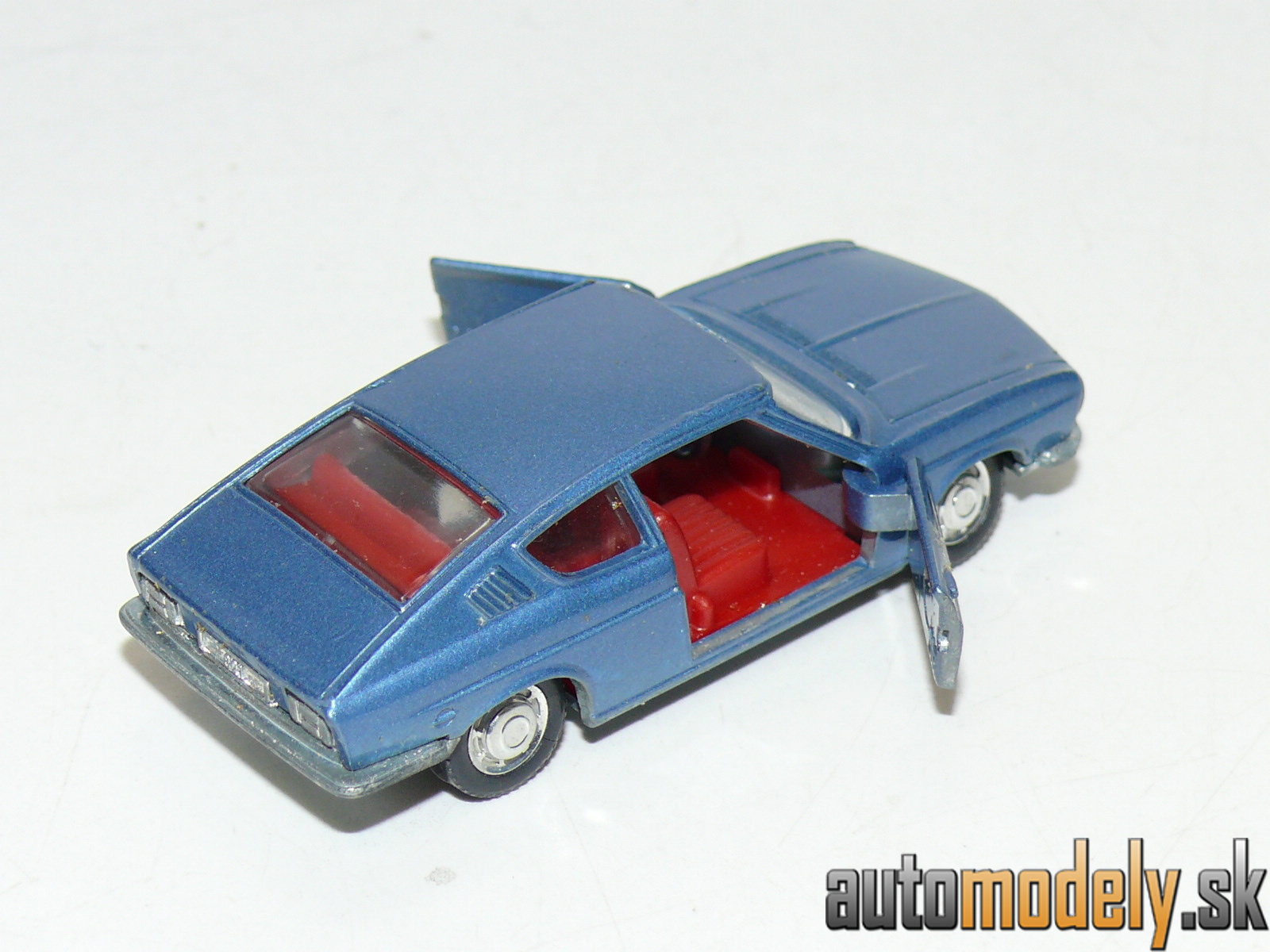 Schuco Modell 821 - Audi 100 Coupé - 1:66