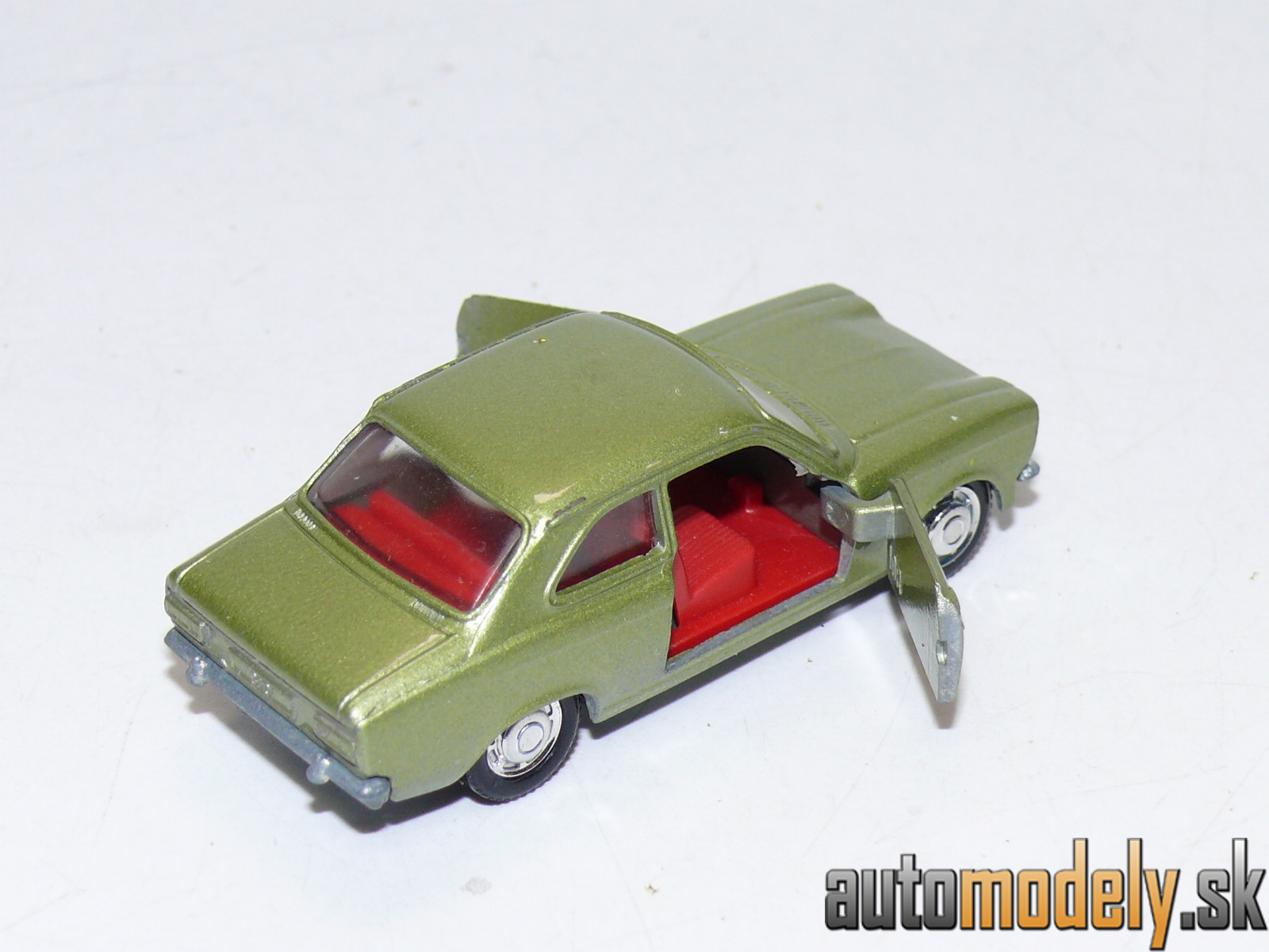 Schuco Modell 810 - Ford Escort GT - 1:66
