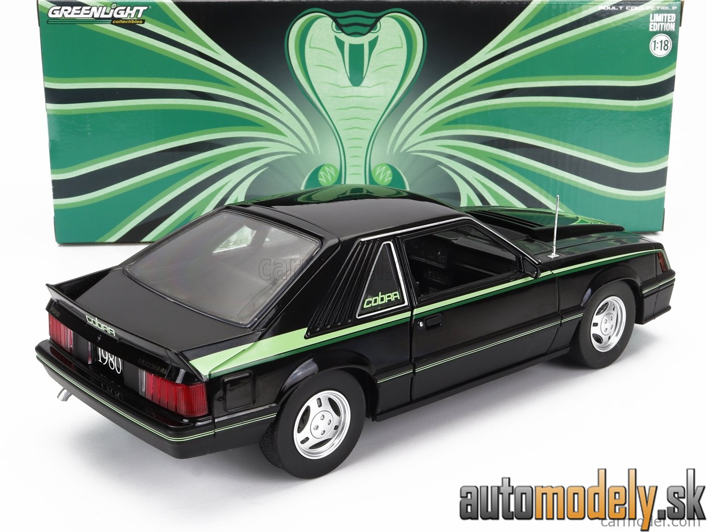 GreenLight - FORD MUSTANG COBRA COUPE 1980 BLACK GREEN - 1:18