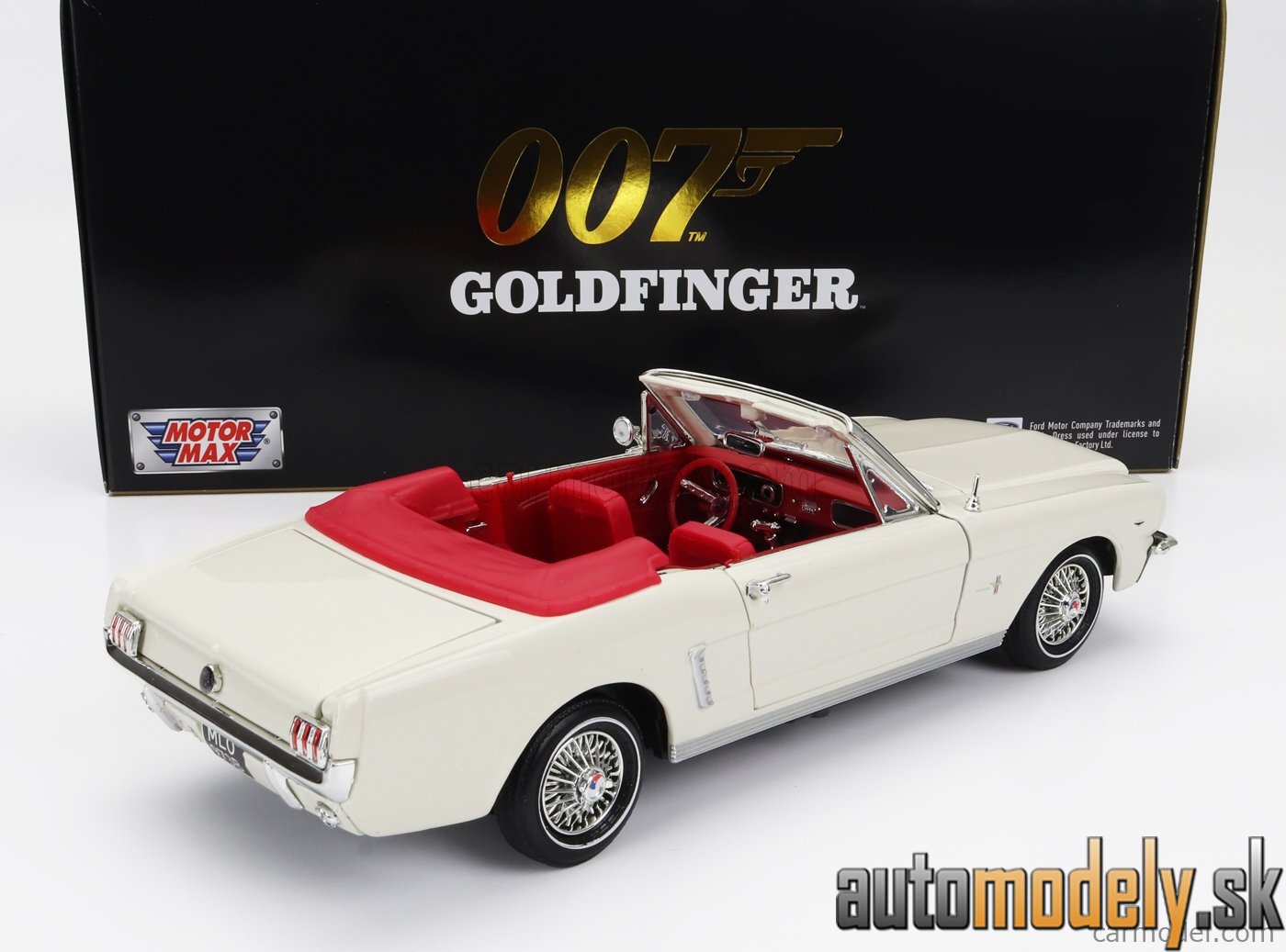 Motormax - FORD MUSTANG CABRIOLET OPEN 1964 JAMES BOND 007 GOLDFINGER MISSIONE GOLDFINGER WHITE - 1:18