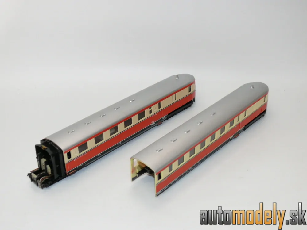 Piko - SVT 137 2-dielny rýchlik - HO 1:87