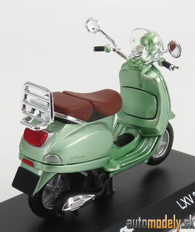EDICOLA - PIAGGIO VESPA LXV 2014 LIGHT GREEN MET - 1:18