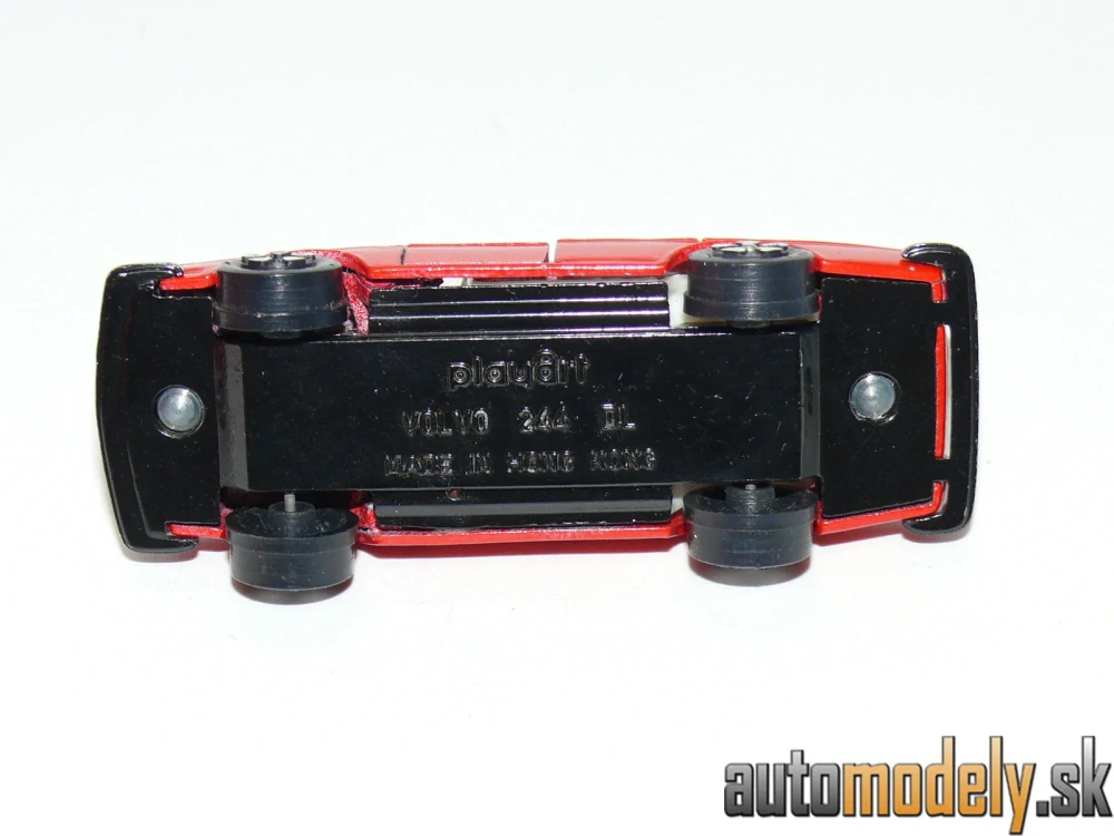 Playart - Volvo 244 DL