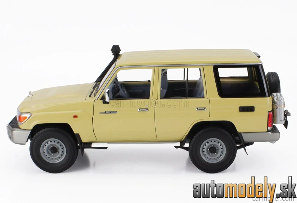 ALMOST-REAL - TOYOTA - LAND CRUISER 76 2017 - 1:18