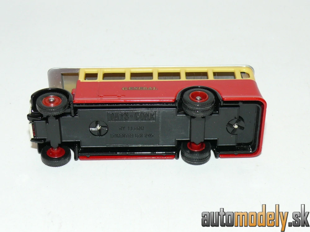 Lledo Days Gone - AEC Regal Bus "General"