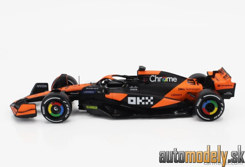 Bburago - McLAREN - F1 MCL38 TEAM MCLAREN N 81 SEASON 2024 OSCAR PIASTRI - 1:24