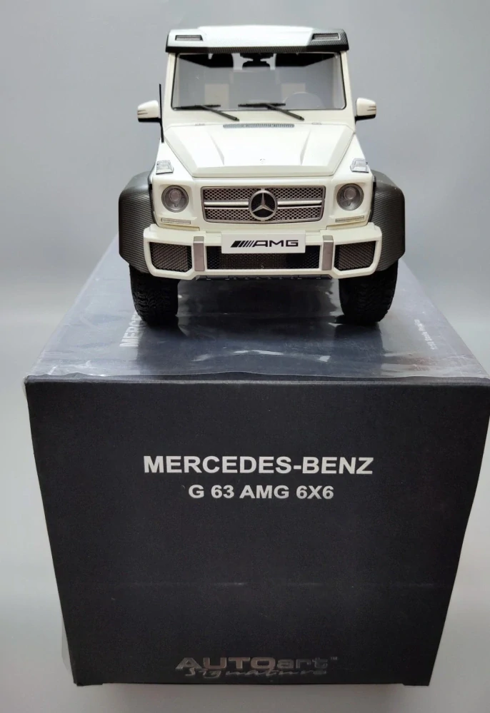 AUTOart 76303 Mercedes Benz G63 Amg 6x6 2013 Matná biela 1:18