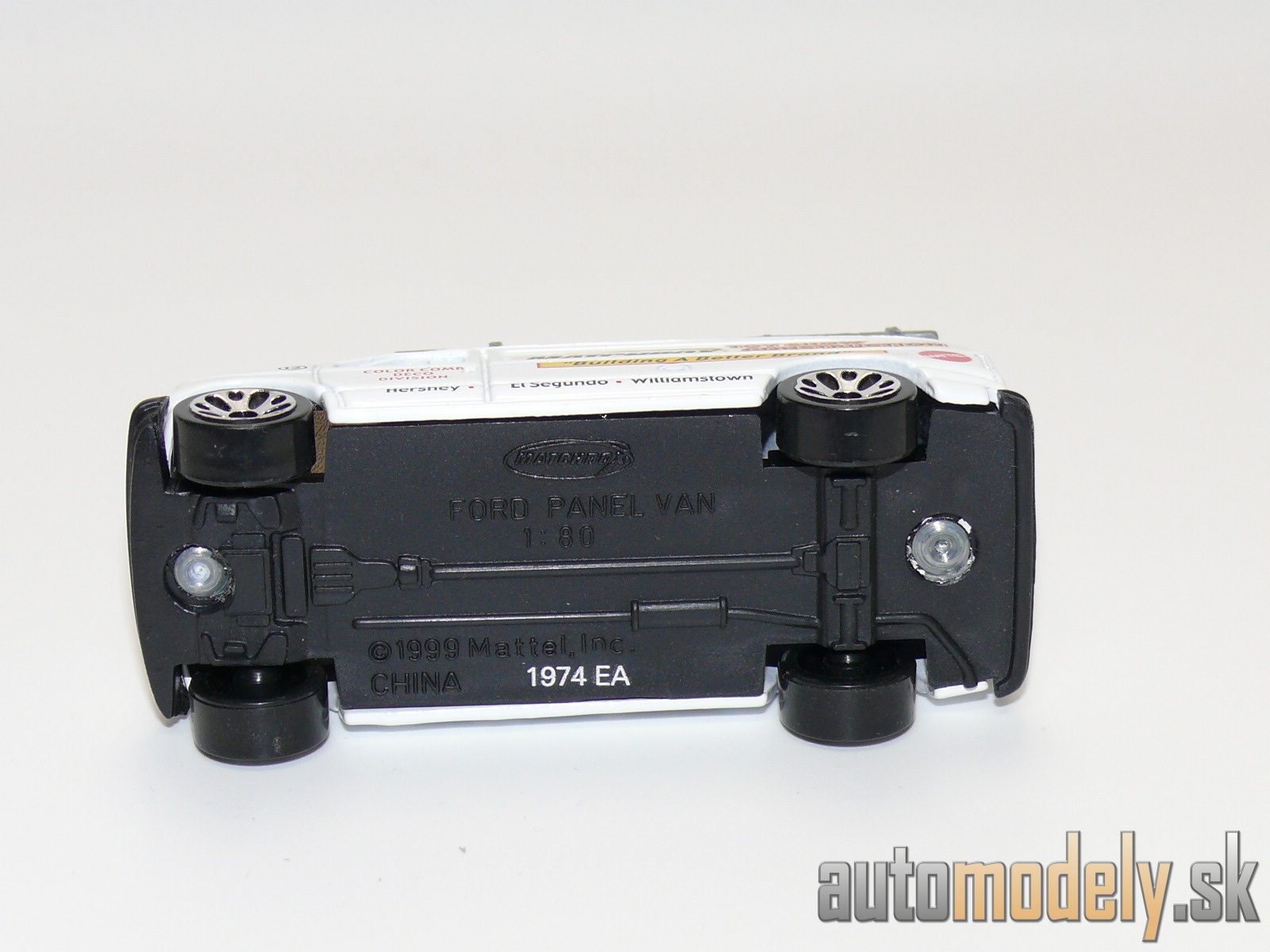 Matchbox - Ford Panel Van - 1:80