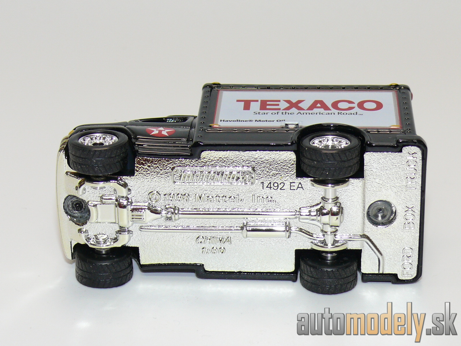 Matchbox - Ford Box Truck - 1:80