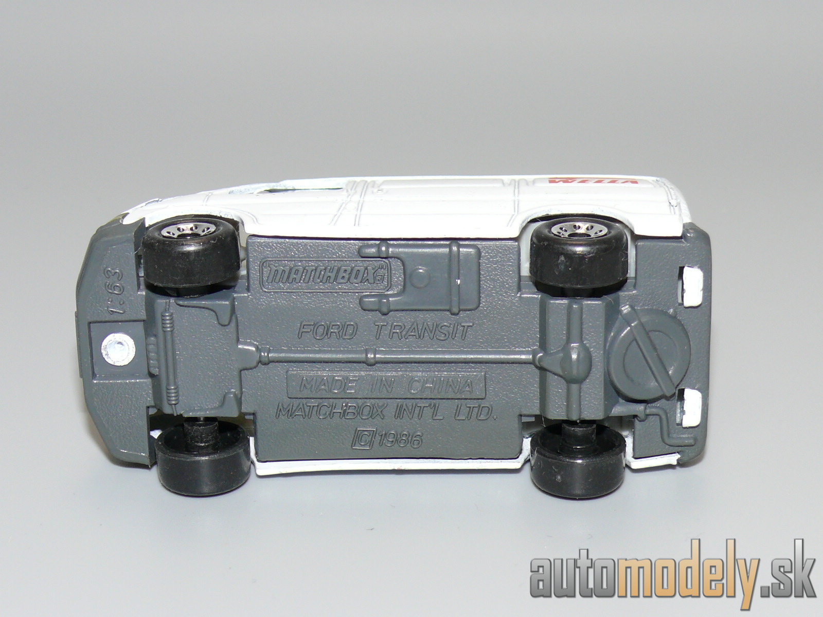 Matchbox - Ford Transit - 1:63