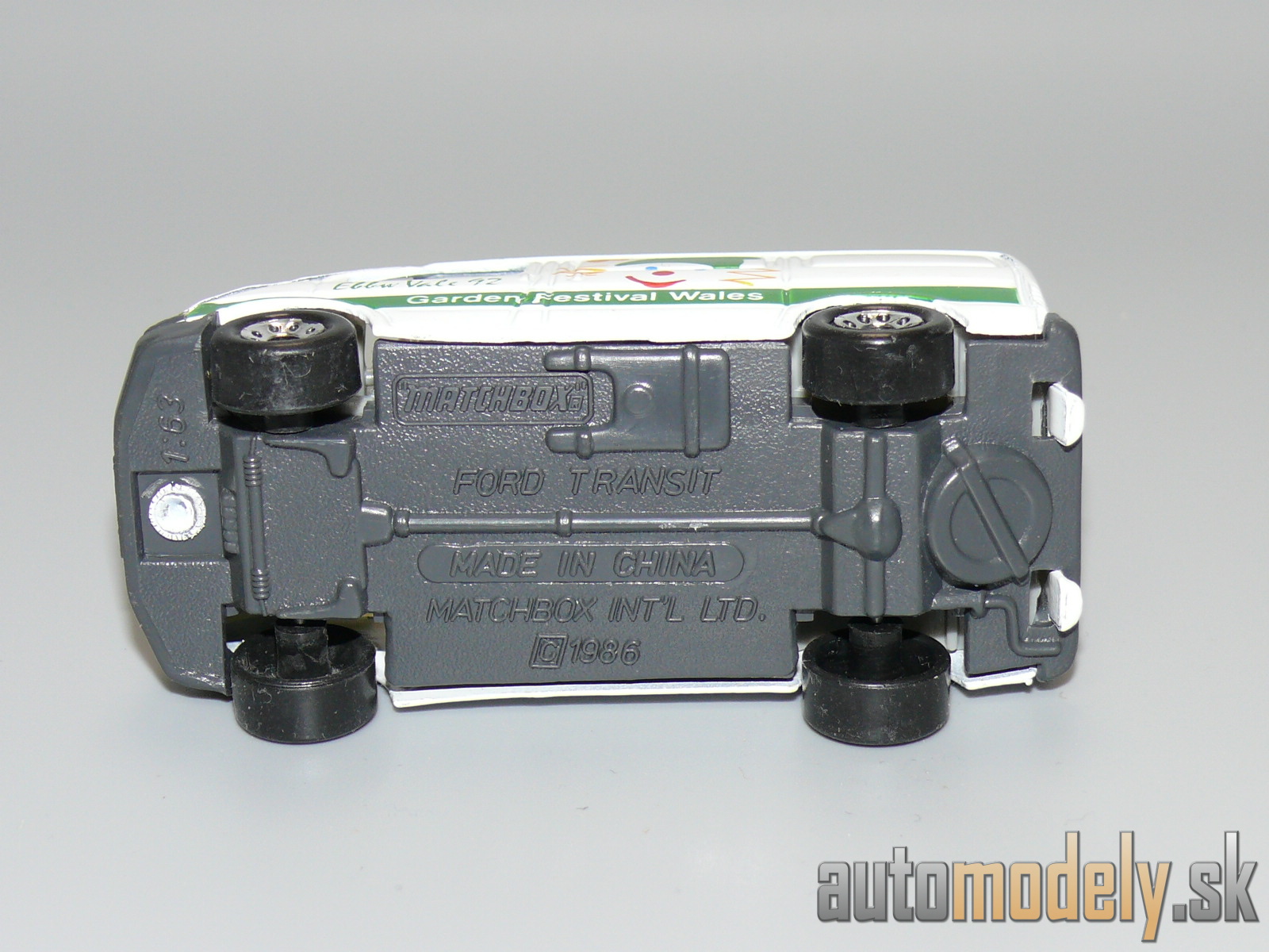 Matchbox - Ford Transit - 1:63