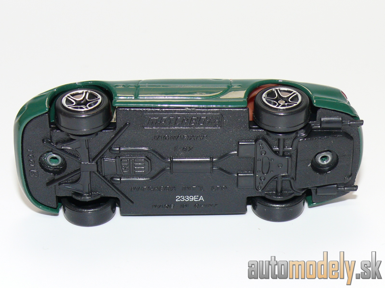 Matchbox - Jaguar XK8 - 1:62