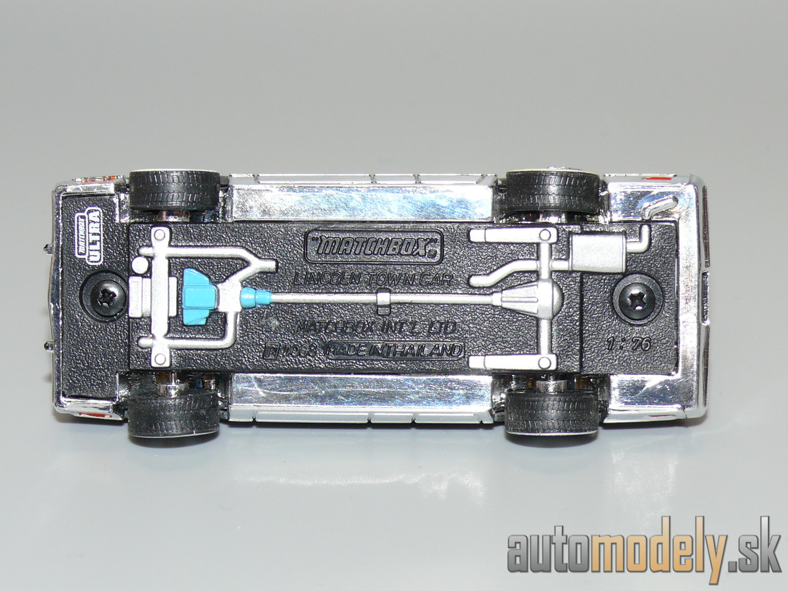 Matchbox - Lincoln Town Car - 1:76