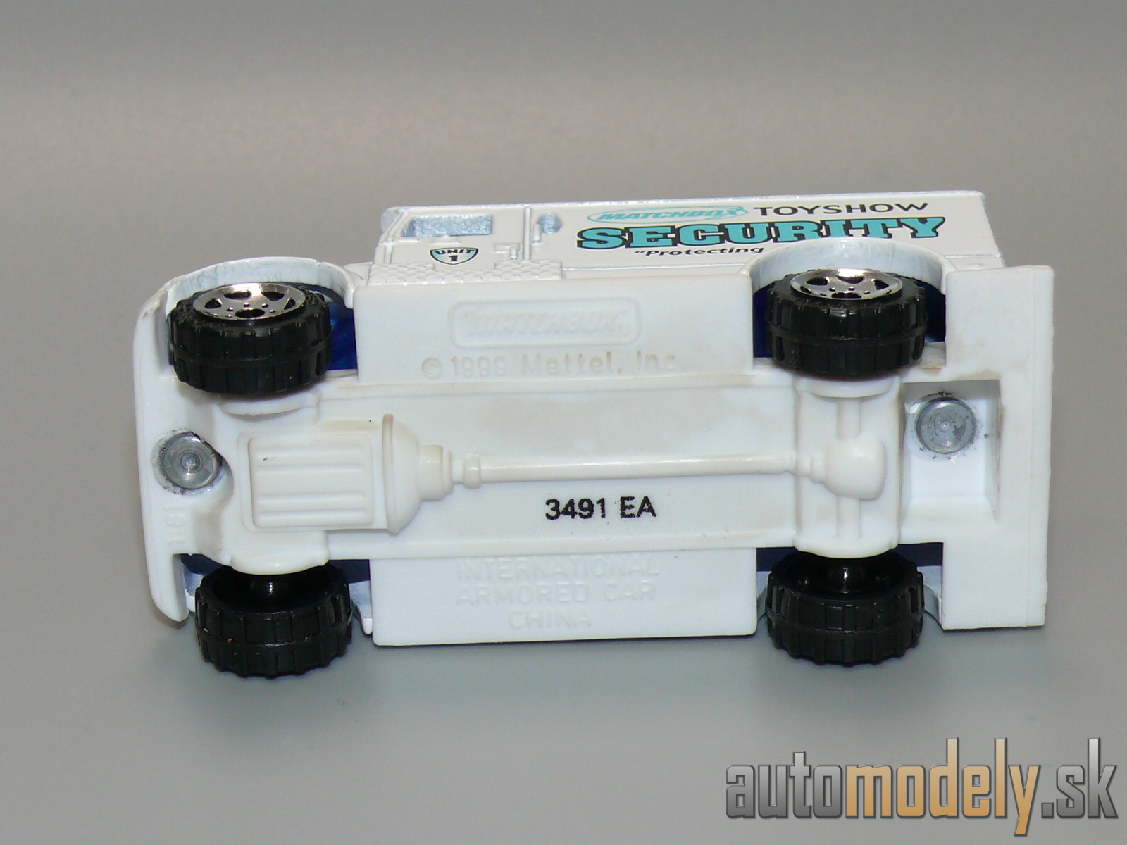 Matchbox - International Armored Car - 1:81