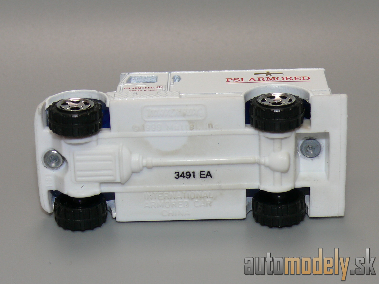 Matchbox - International Armored Car - 1:81