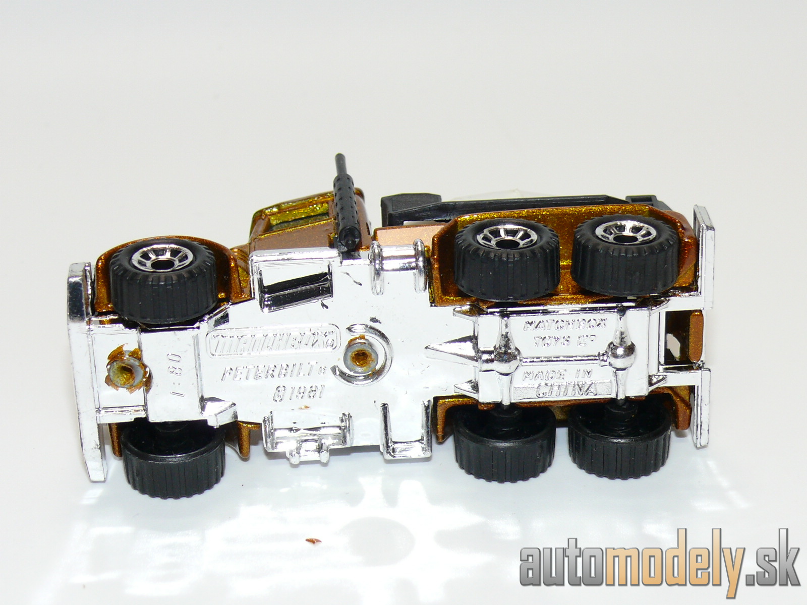 Matchbox - Peterbilt - 1:80