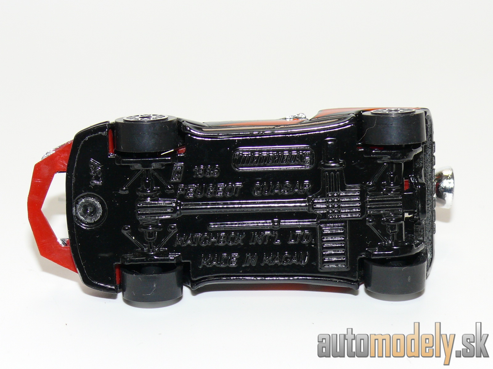 Matchbox - Peugeot Quasar - 1:57