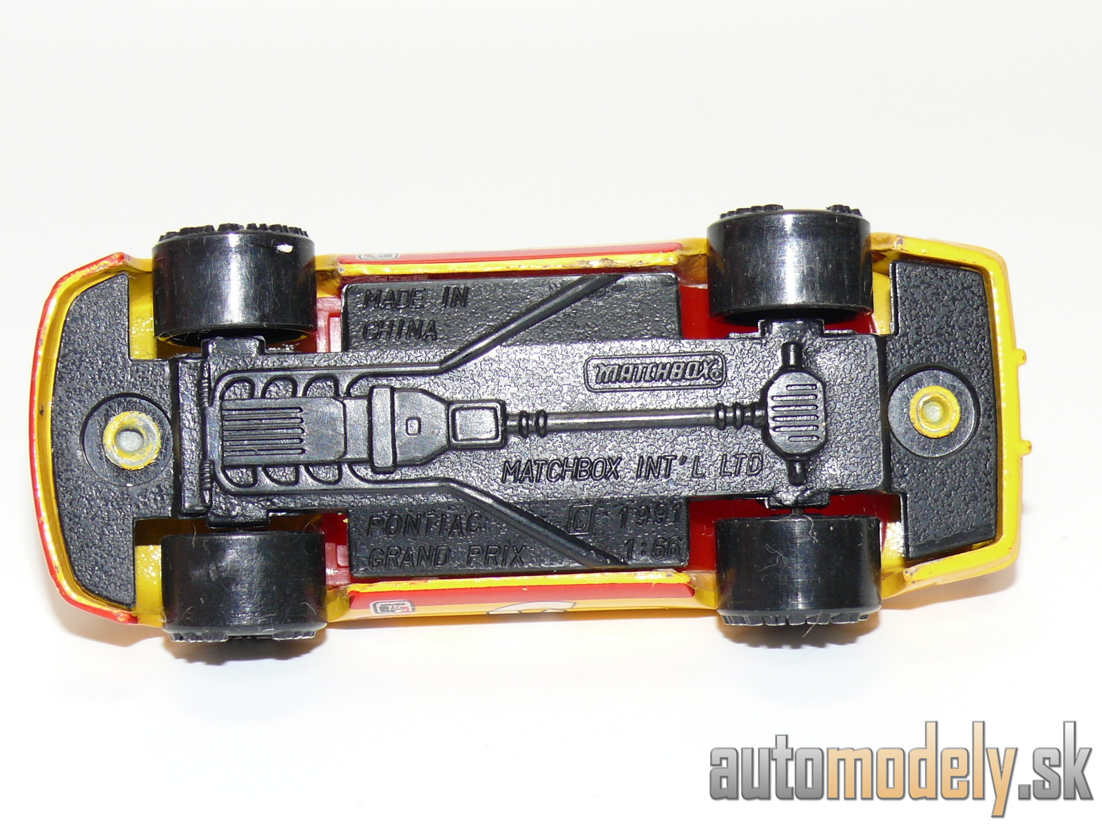 Matchbox - Pontiac Grand Prix - 1:66