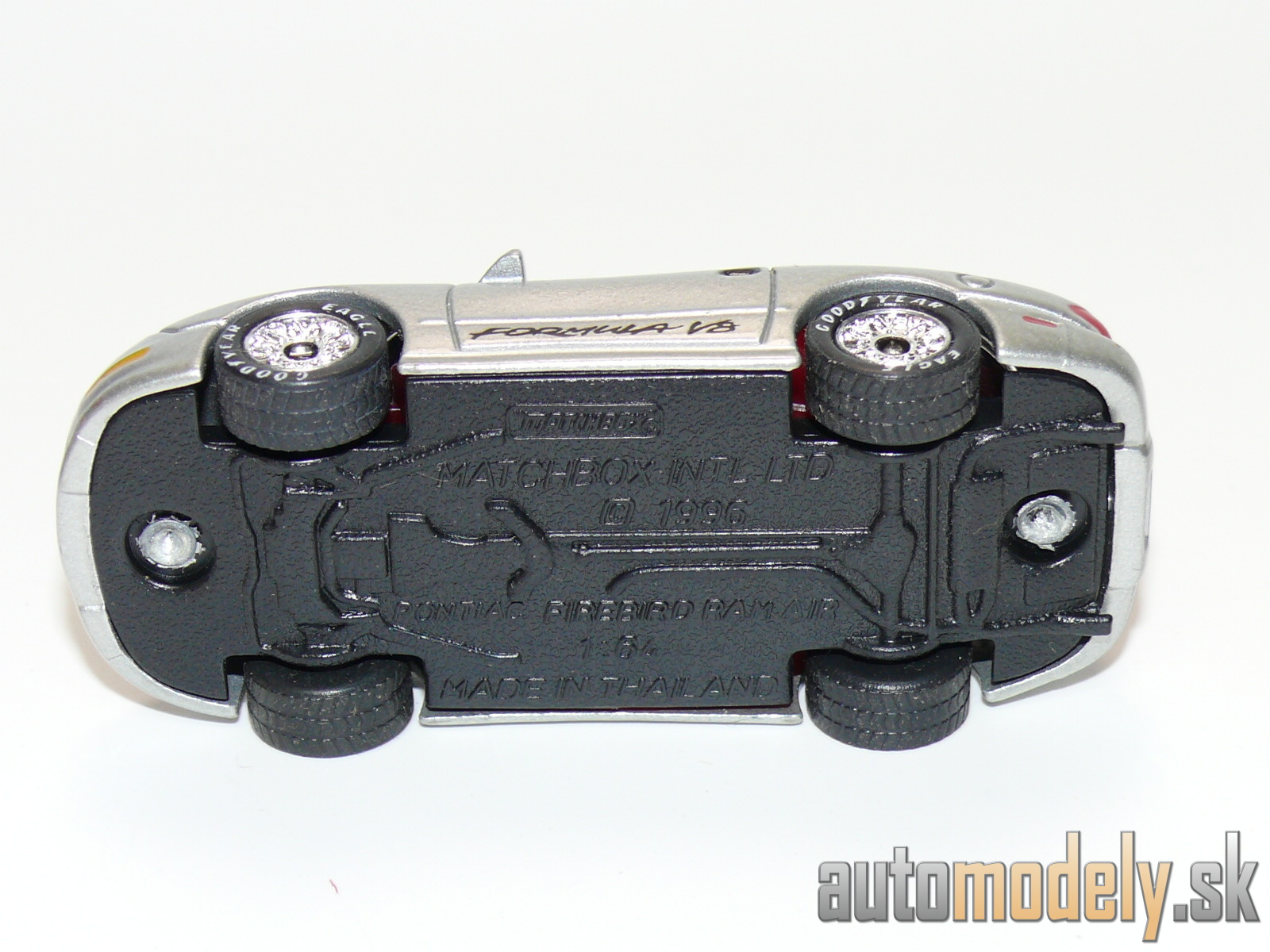 Matchbox - Pontiac Firebird Ram Air - 1:64