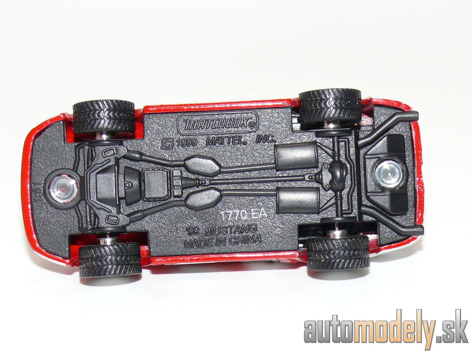 Matchbox - '99 Mustang - 1:61