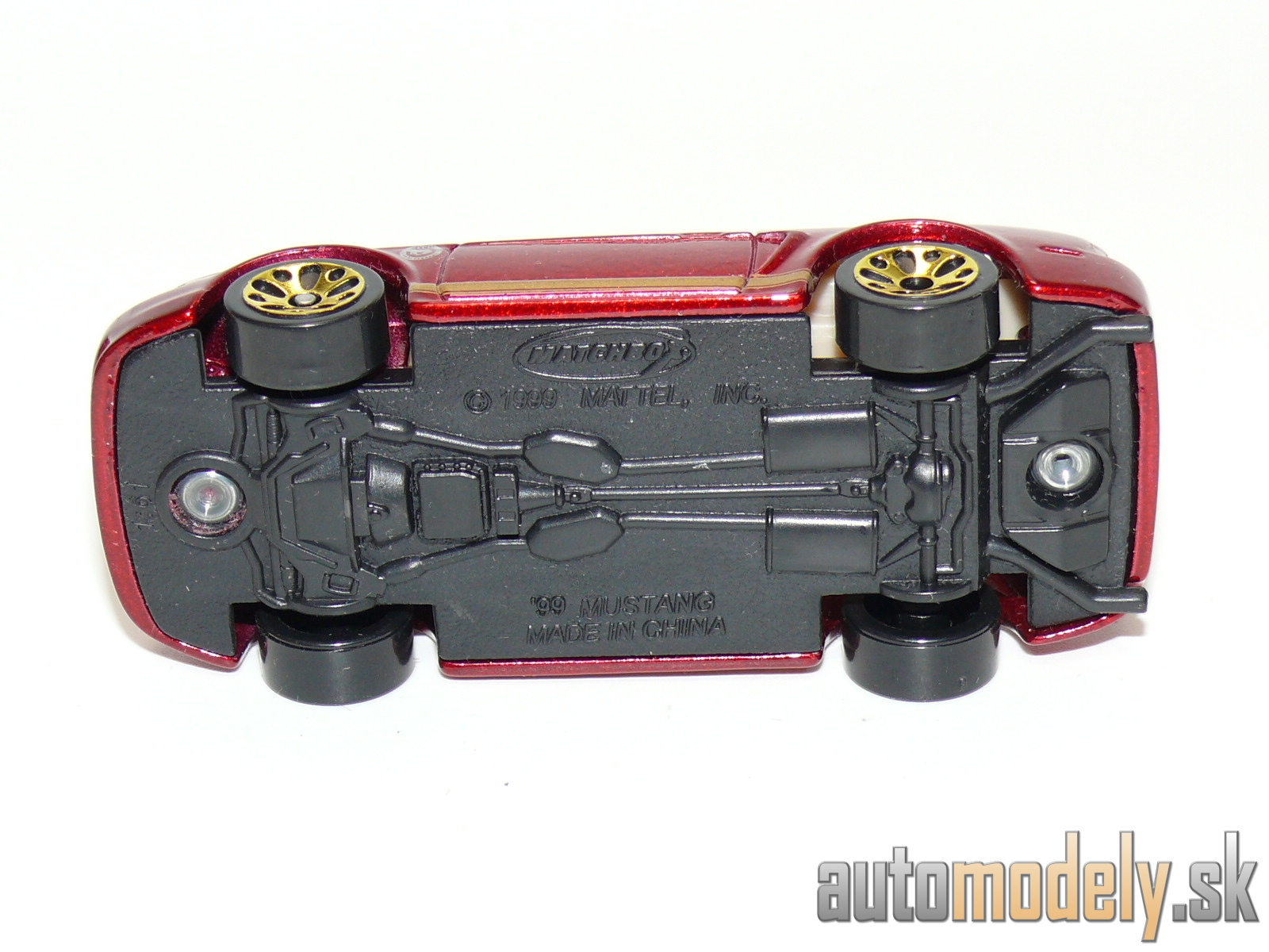 Matchbox - '99 Mustang - 1:61