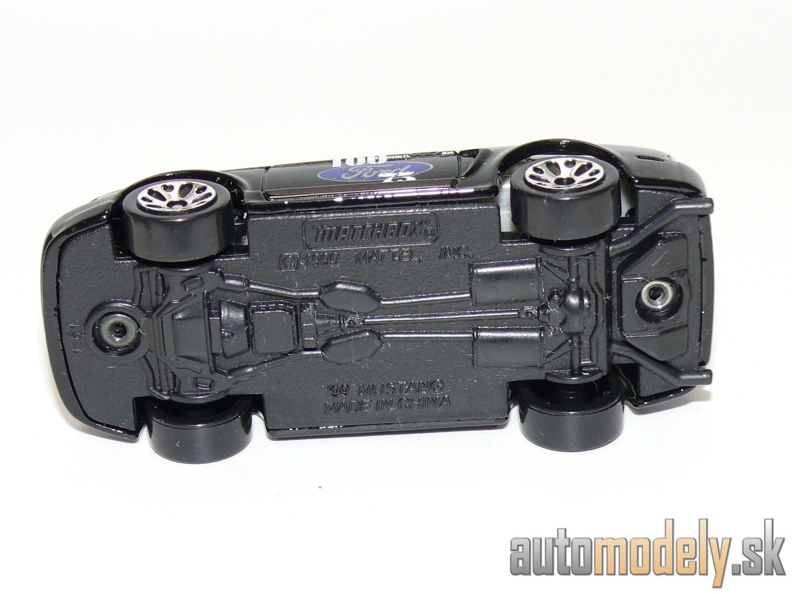Matchbox - '99 Mustang - 1:61