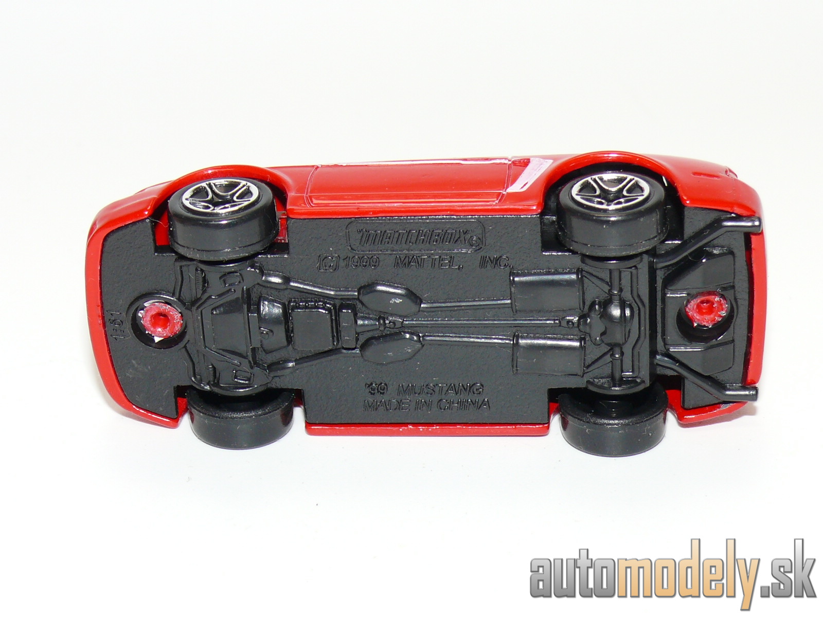 Matchbox - '99 Mustang - 1:61