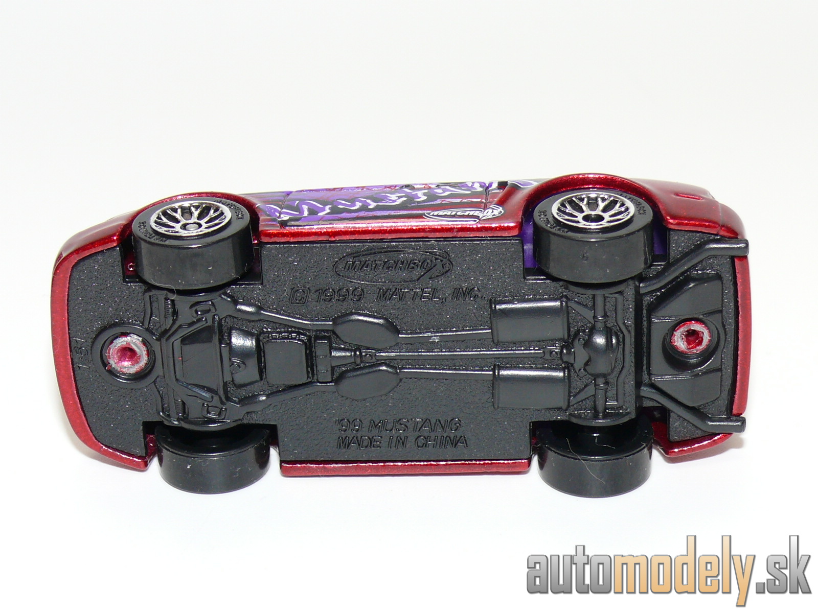 Matchbox - '99 Mustang - 1:61