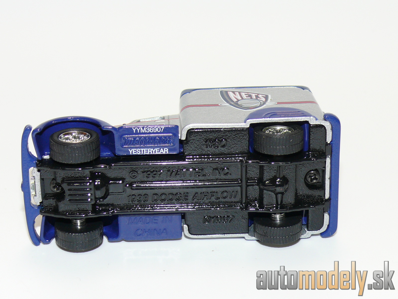 Matchbox - 1938 Dodge Airflow - 1:80