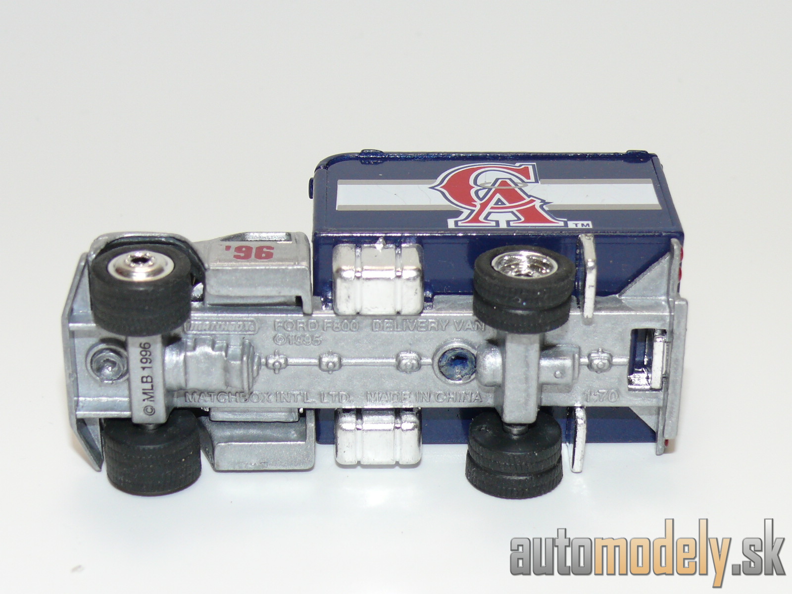 Matchbox - Ford F800 Delivery Van - 1:70