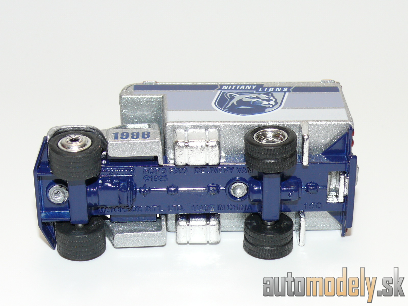 Matchbox - Ford F800 Delivery Van - 1:70