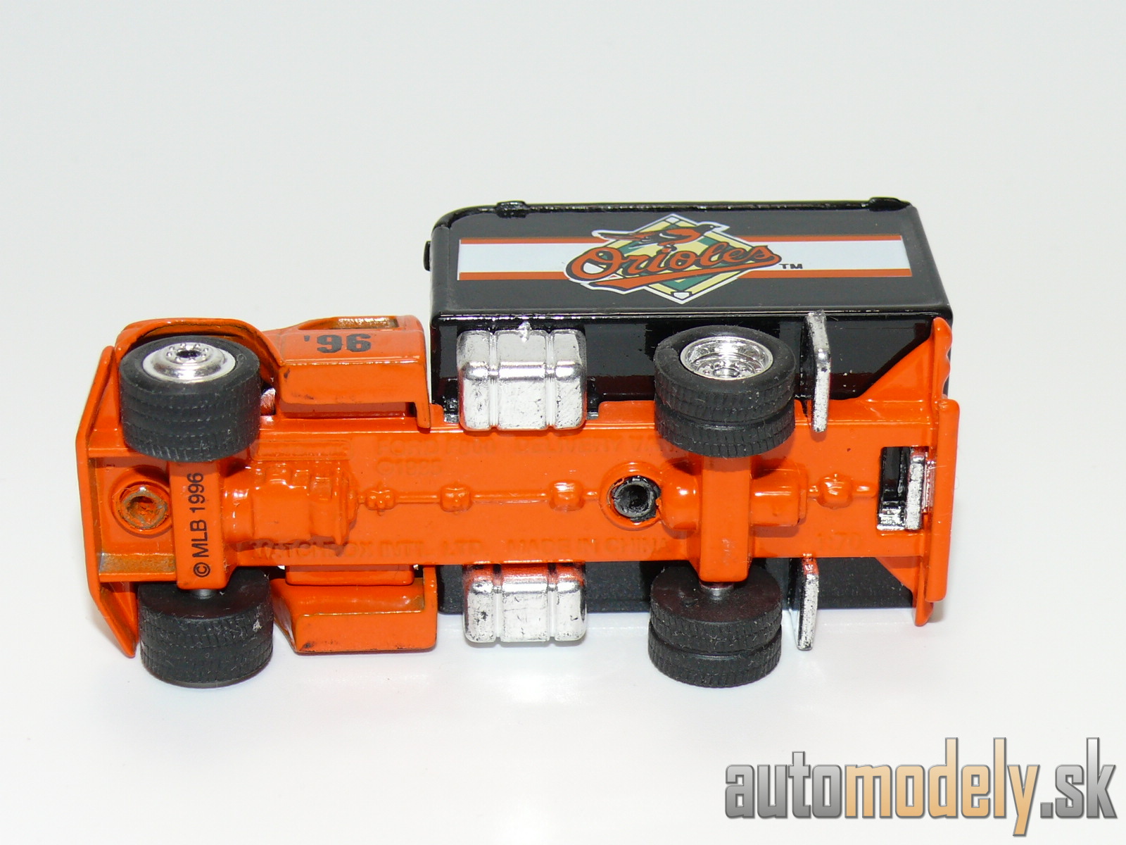 Matchbox - Ford F800 Delivery Van - 1:70