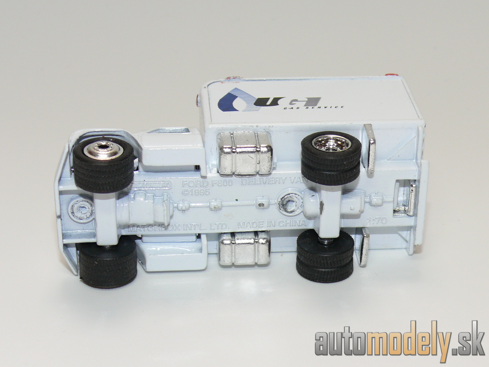 Matchbox - Ford F800 Delivery Van - 1:70