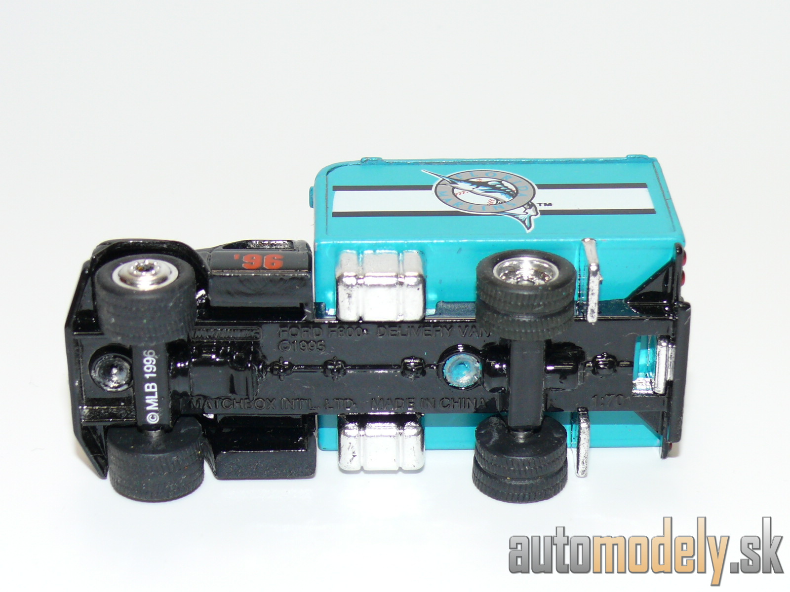Matchbox - Ford F800 Delivery Van - 1:70