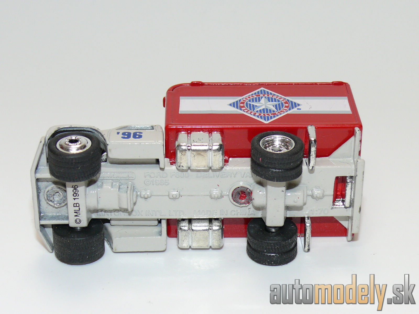 Matchbox - Ford F800 Delivery Van - 1:70