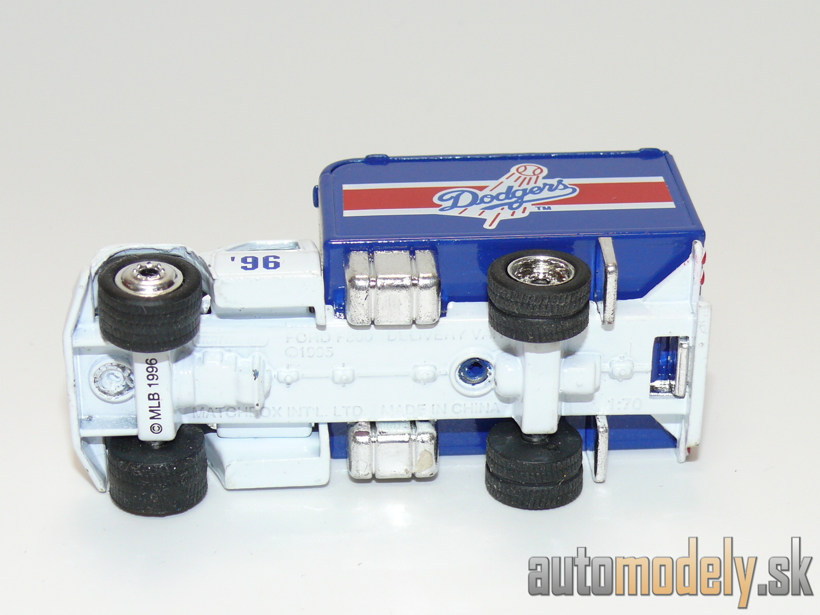 Matchbox - Ford F800 Delivery Van - 1:70