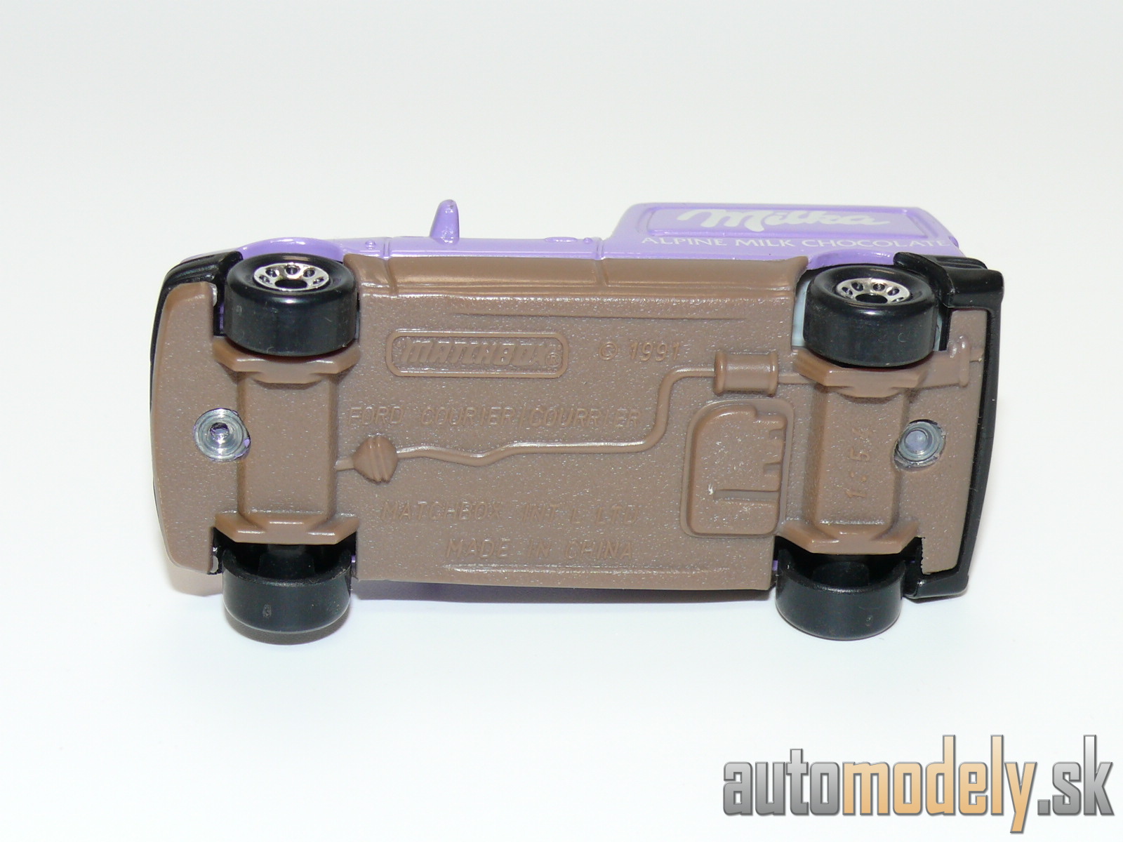 Matchbox - Ford Courier Courrier - 1:54