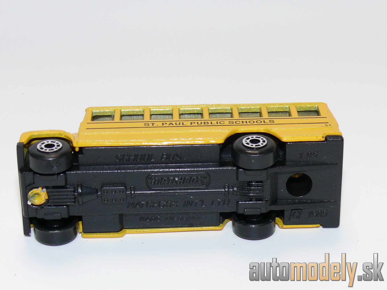 Matchbox - School Bus - 1:95