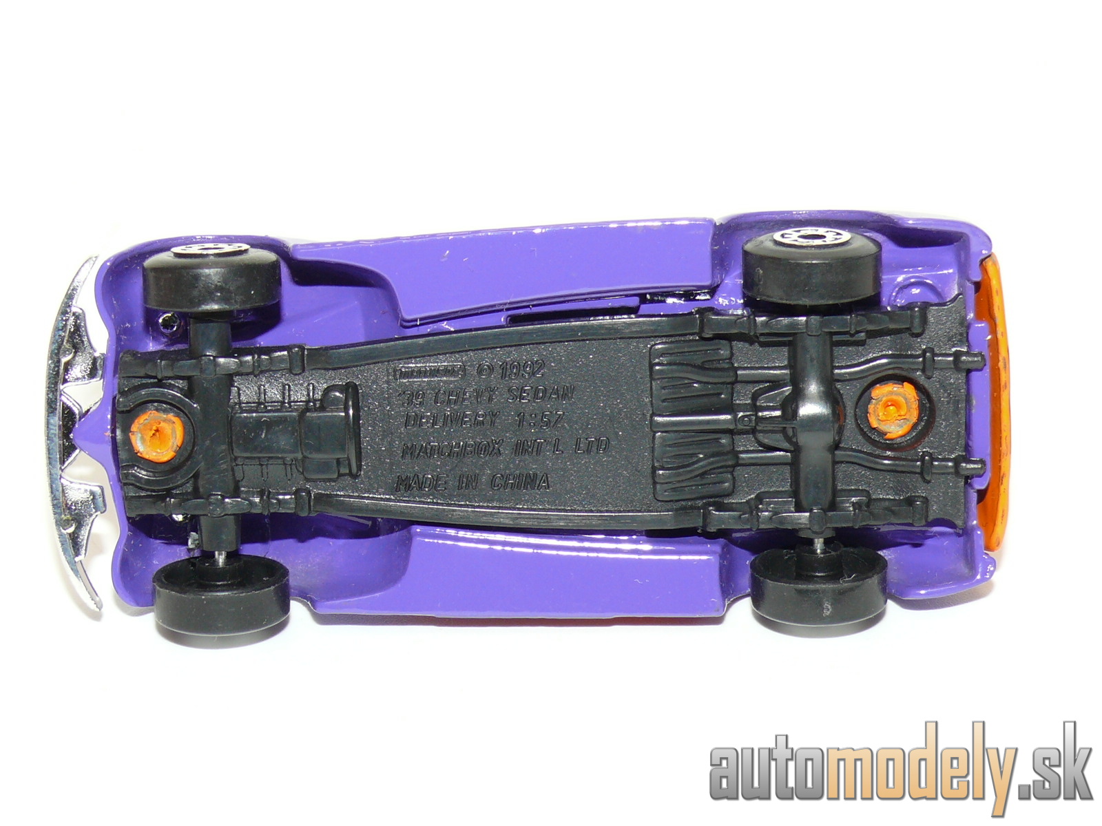 Matchbox - '39 Chevy Sedan Delivery "Phoenix Suns NBA" - 1:57