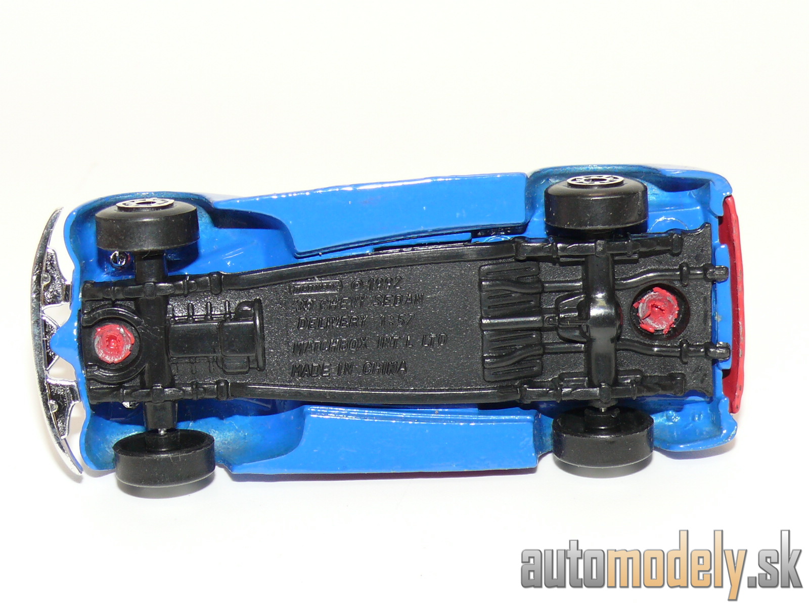 Matchbox - '39 Chevy Sedan Delivery "Detroit Pistons NBA" - 1:57