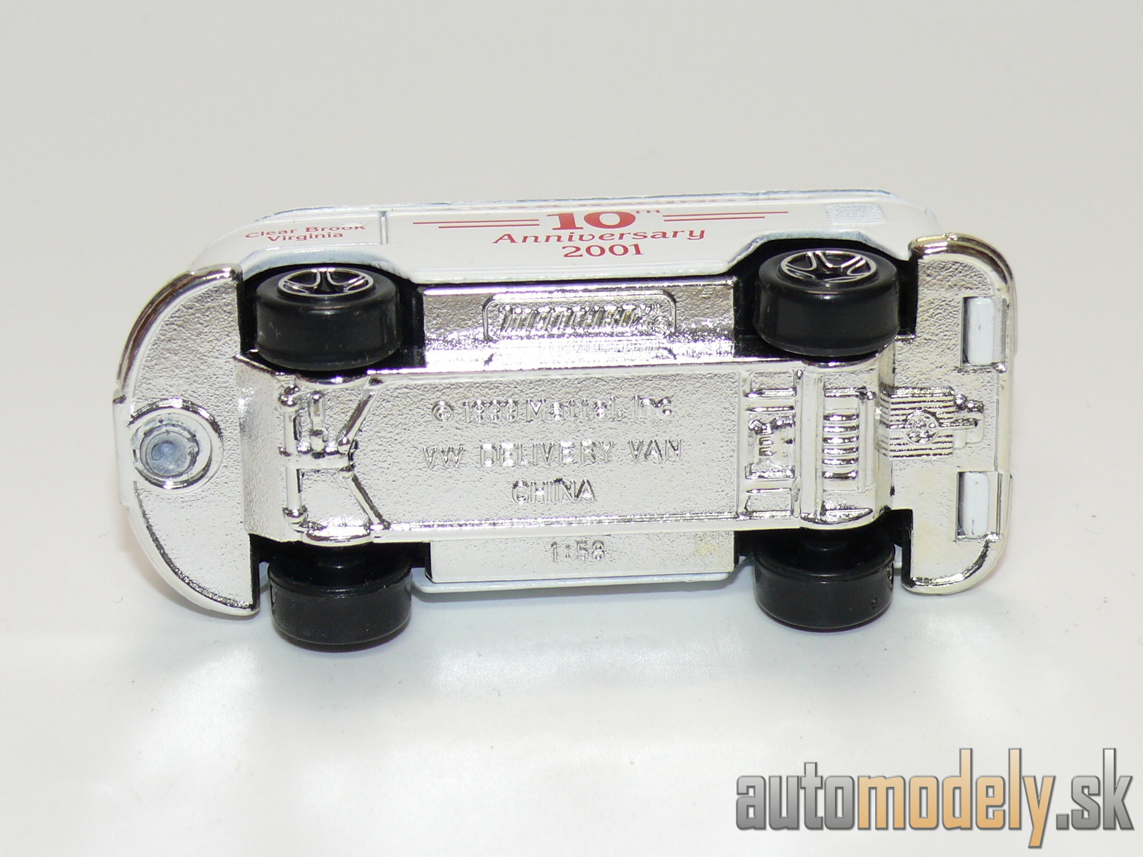 Matchbox - VW Delivery Van "D&S Racing Collectibles 10th Anniversary 2001" - 1:58