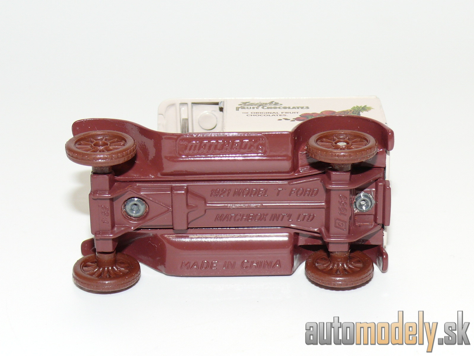 Matchbox - 1921 Model T Ford "Haigh's Fruit Chocolates" - 1:52
