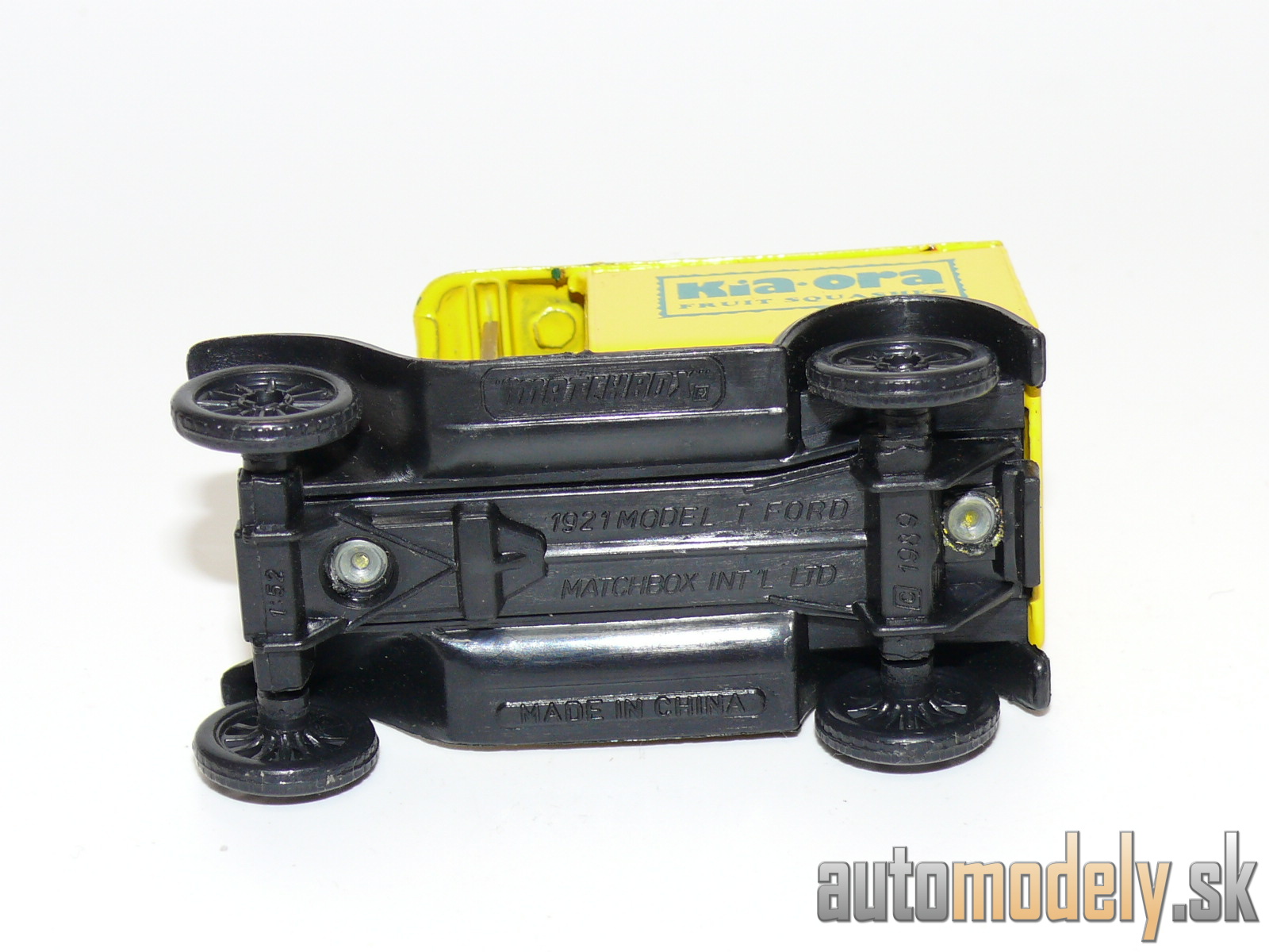 Matchbox - 1921 Model T Ford "Kia-Ora Fruit Squashes" - 1:52