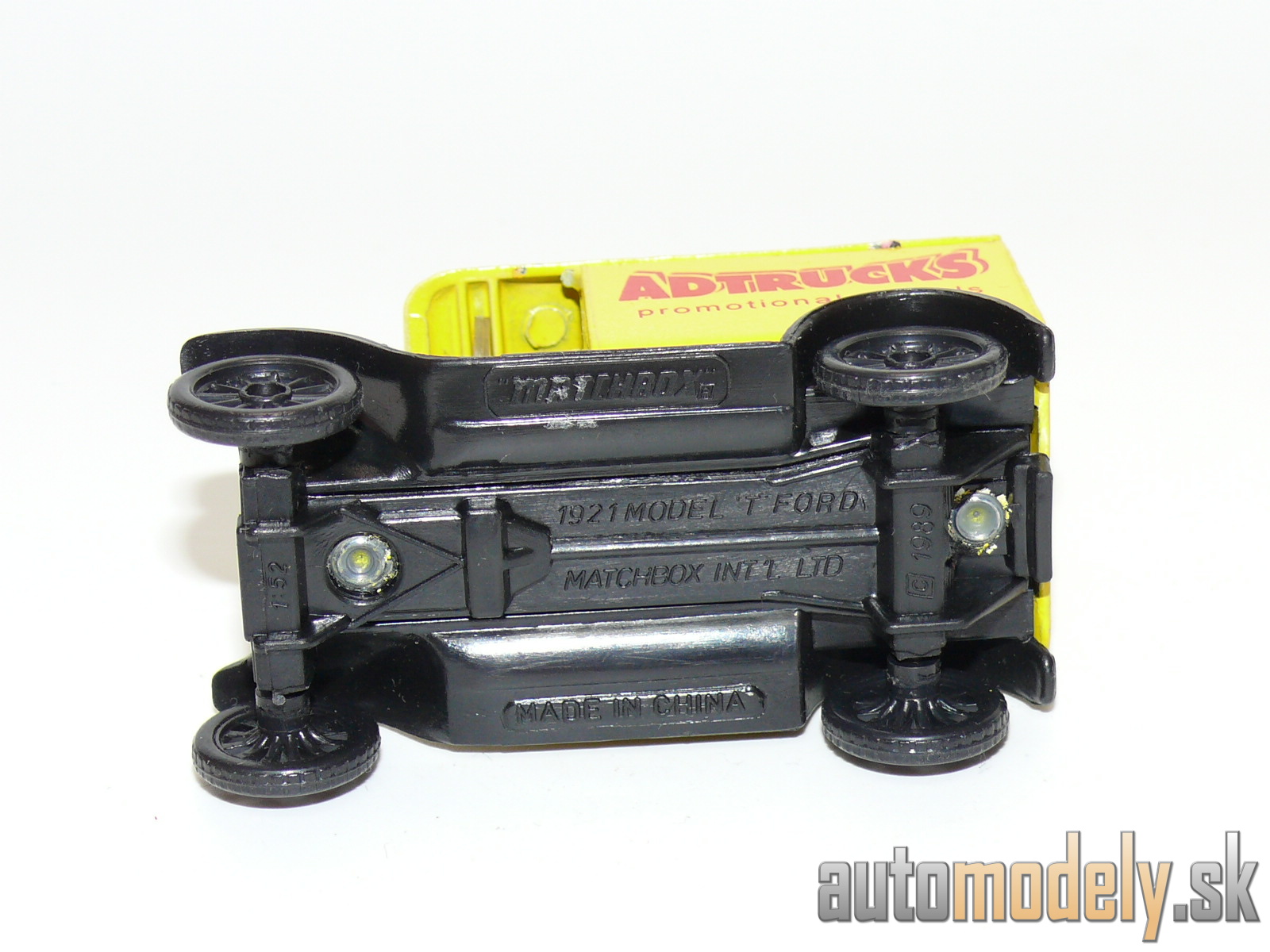 Matchbox - 1921 Model T Ford "Adtrucks Promotional Models" - 1:52
